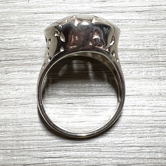 Vintage Designer Marsala Sterling Silver Pebble Cut-Out Dome Ring, Size 6.75 - Picture 7 of 10